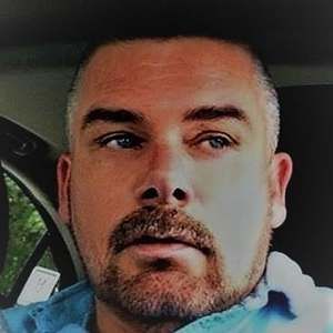 Meet your Posher, Denis